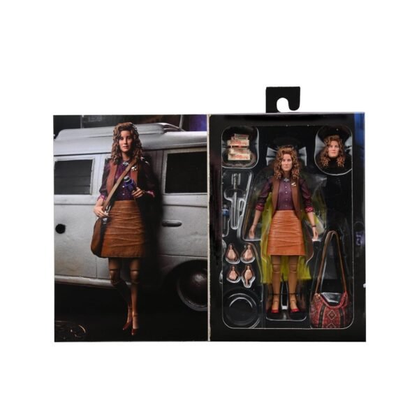 NECA Teenage Mutant Ninja Turtles Ultimate April O’Neil 1990 Movie - Image 2